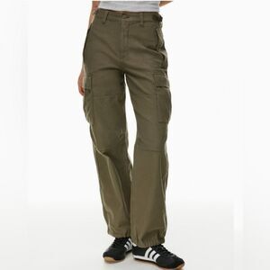 Aritzia TNA Supply Cargo Pants Olive Green Baggy Size 4